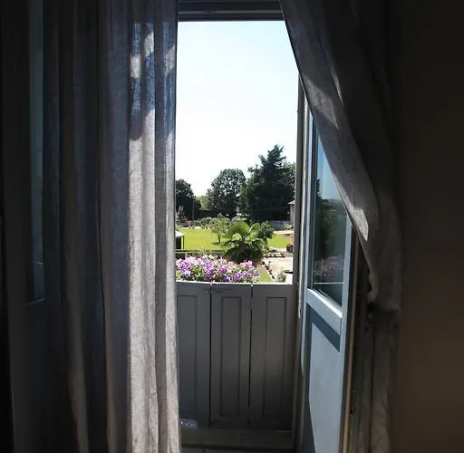 All'asilo Вилланова-Мондови